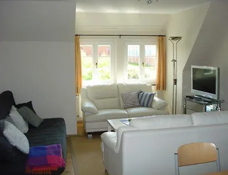 Austernperle Apartment List